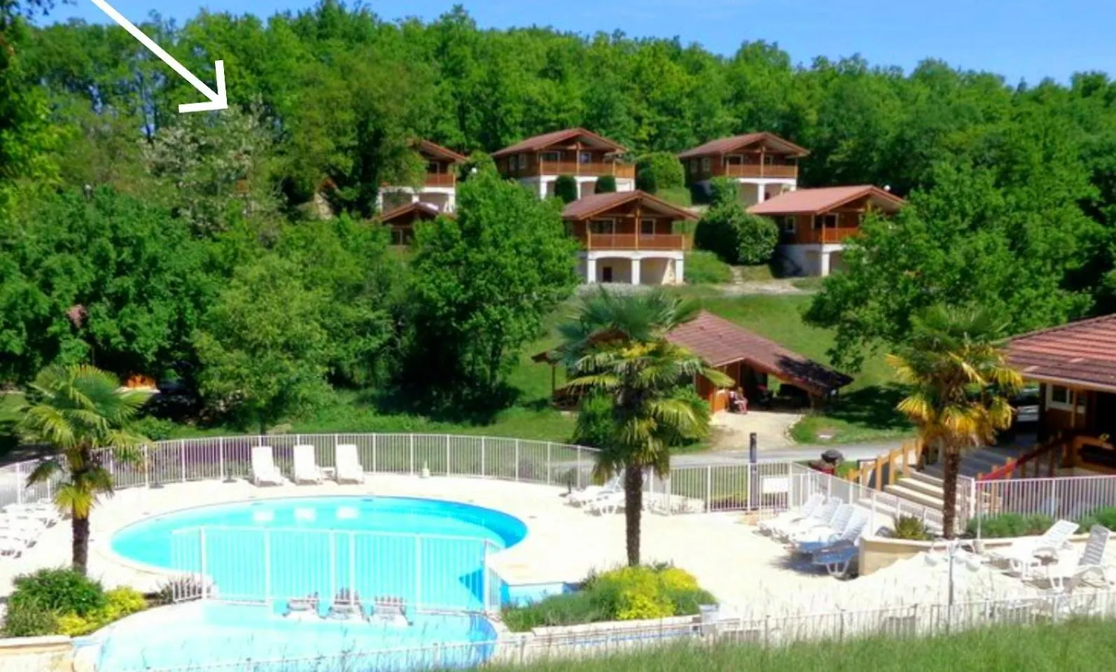 Le Colibri Villa Mauroux  Frankrike